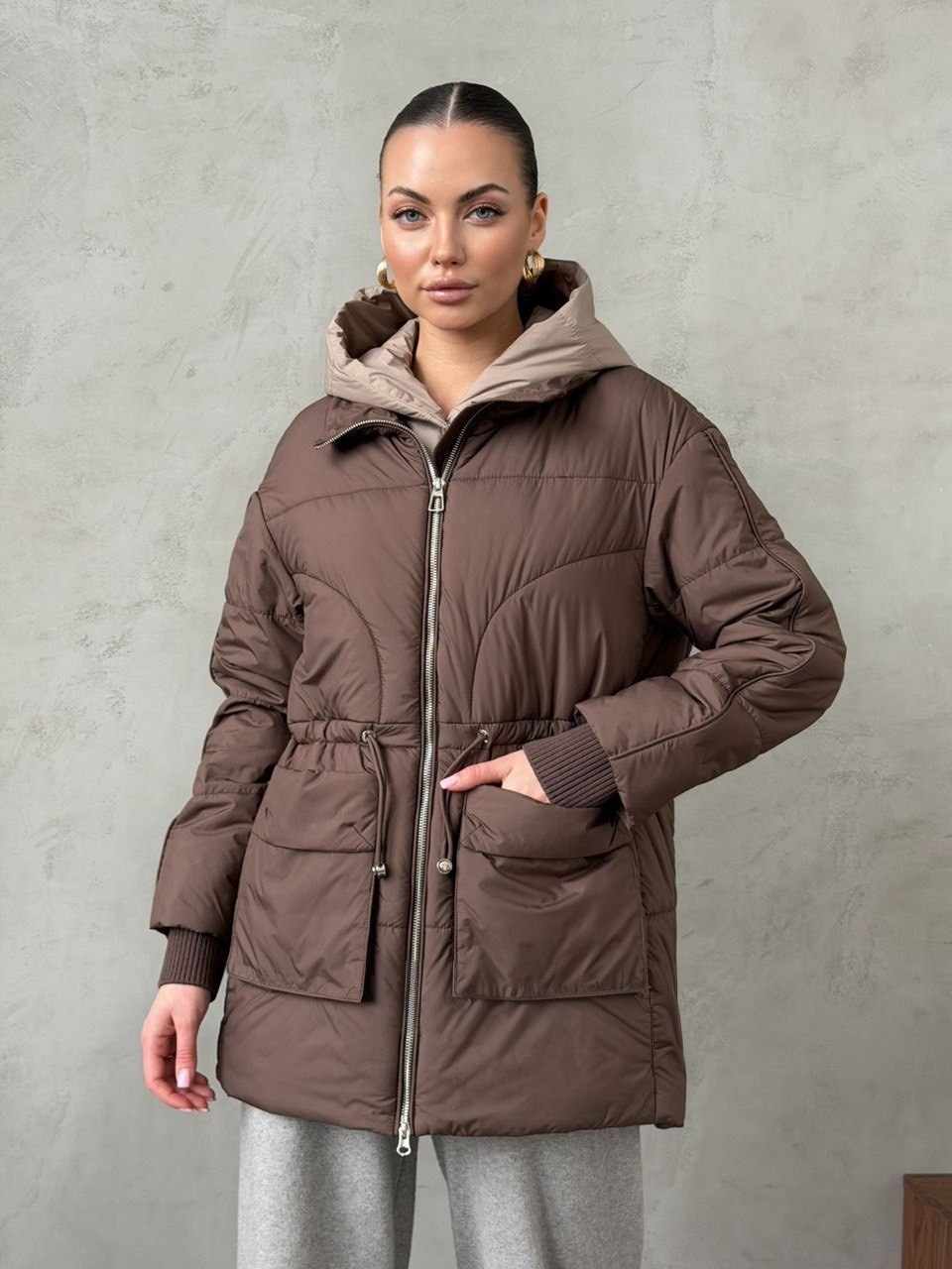 куртка демисезонная с капюшоном oversize okxana utova brand,куртка демисезонная женская,куртка демисезонная с капюшоном oversize oksana utova brand,куртка теплая,демисезонная куртка