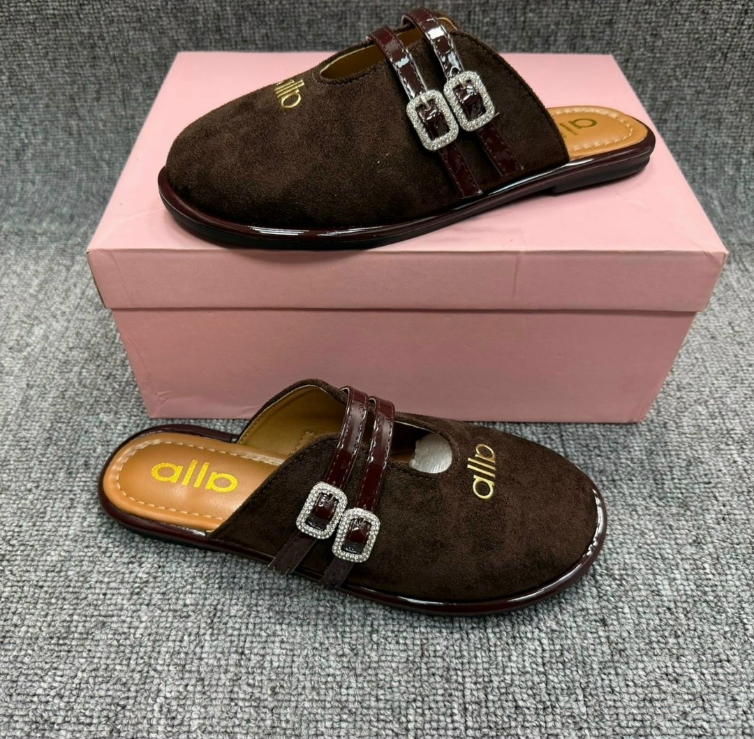 ,женские шлепанцы,женские сандалии,шлепанцы модные,модные тапочки