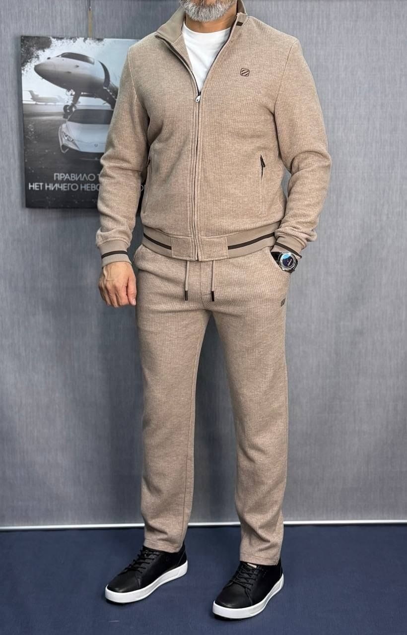 спортивный костюм loro piana,мужской спортивный костюм,спортивный костюм brunello cucinelli,костюм спортивный,костюм