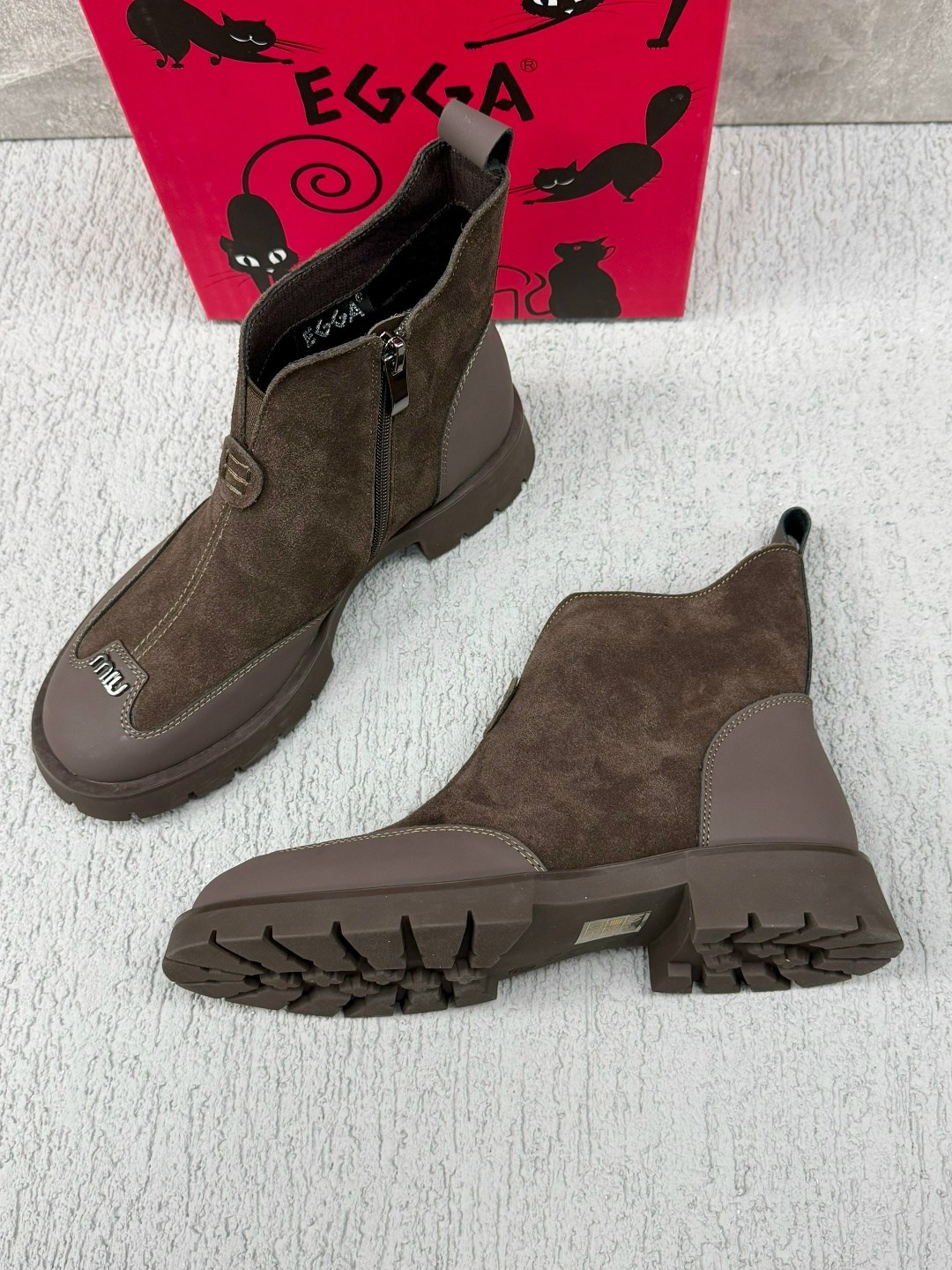 ,женские ботинки,женская ,ботинки модные,стильная