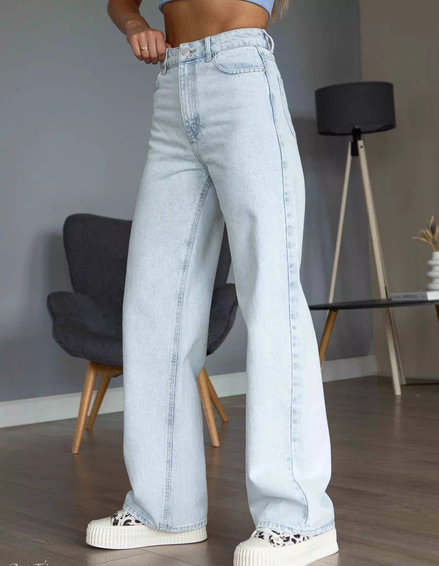 джинсы клеш прямые трубы широкие в школу arttimes group цвет светло-голубой,джинсы,джинсы клеш прямые трубы широкие,джинсы трубы широкие arttimes group цвет светло-голубой,джинсы повседневные
