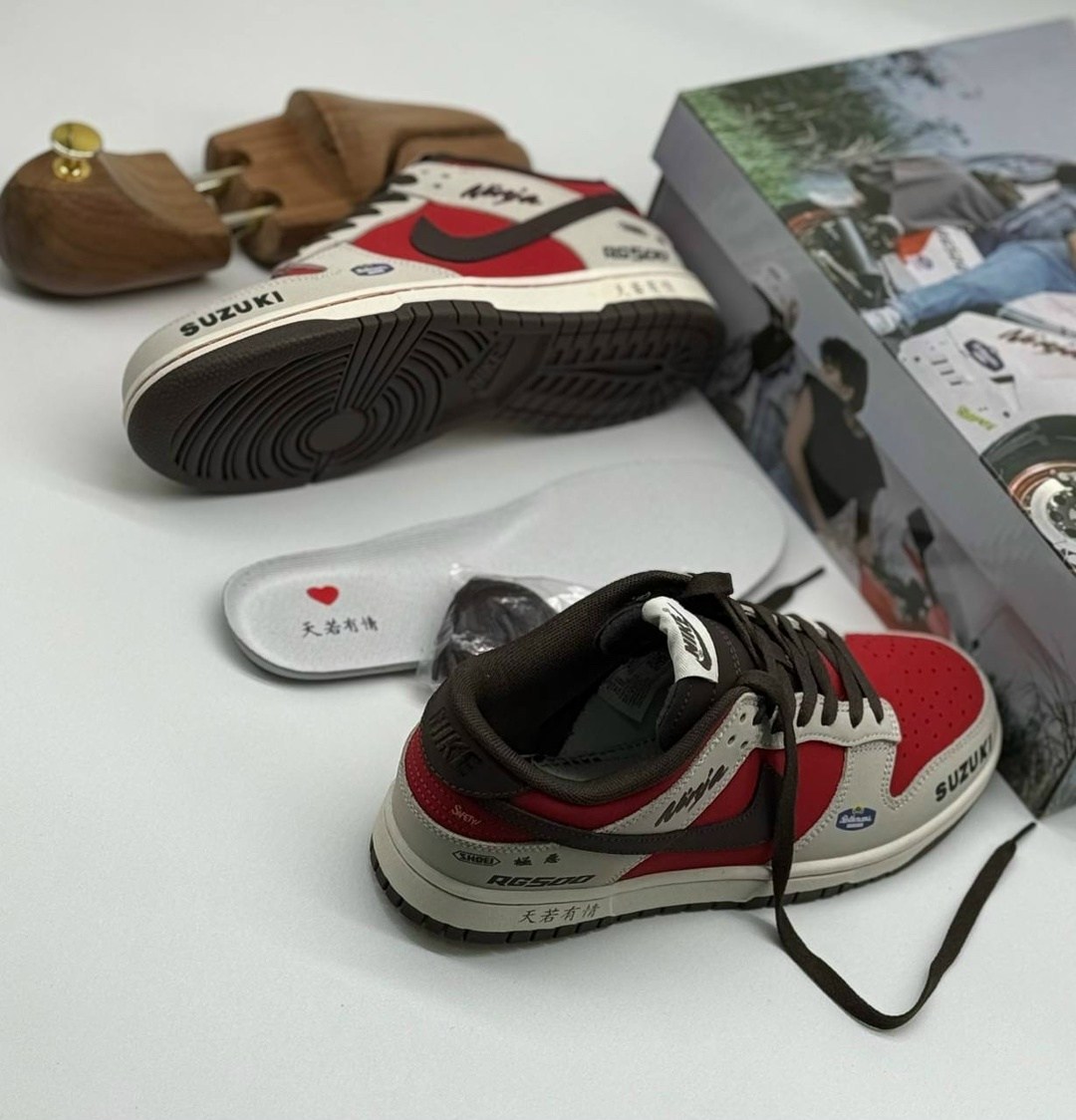 кроссовки nike sb dunk low,nike dunk sb suzuki,nike dunk suzuki rg 500,мужские кроссовки nike dunk low,кроссовки