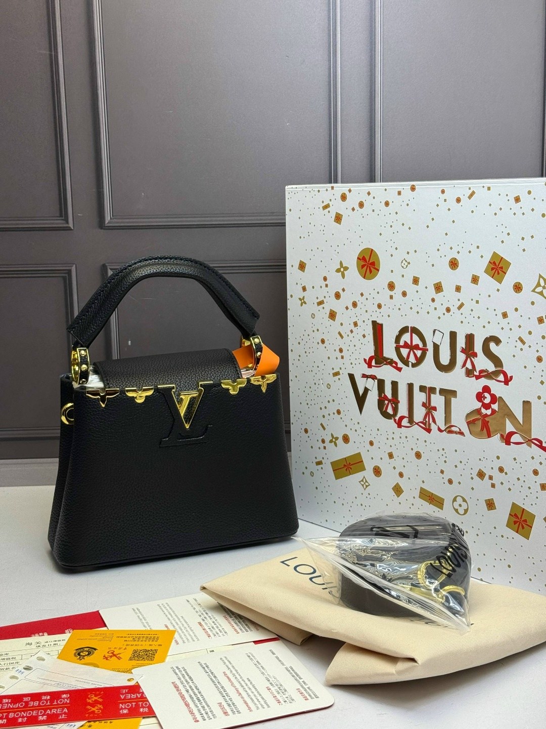 сумка женская louis vuitton,сумка louis vuitton,сумка louis vuitton capucines,louis vuitton сумка на плечо,louis vuitton бежевая кожаная сумка с короткими ручками capucines для женщин