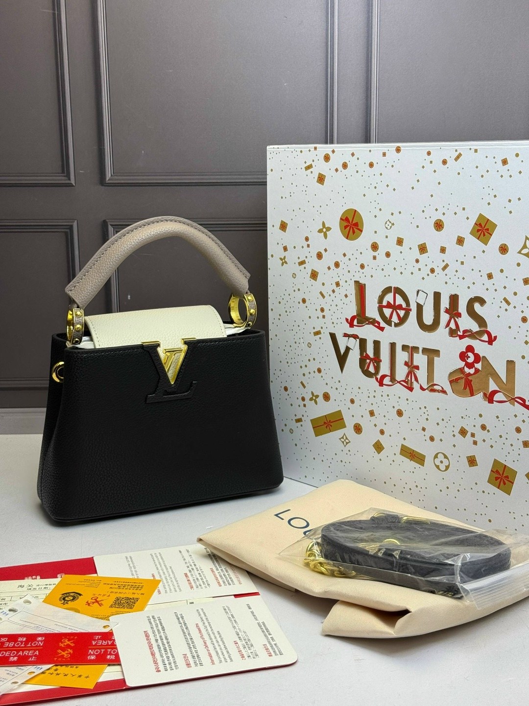 сумка женская louis vuitton,сумка louis vuitton,сумка louis vuitton capucines,louis vuitton сумка на плечо,louis vuitton бежевая кожаная сумка с короткими ручками capucines для женщин