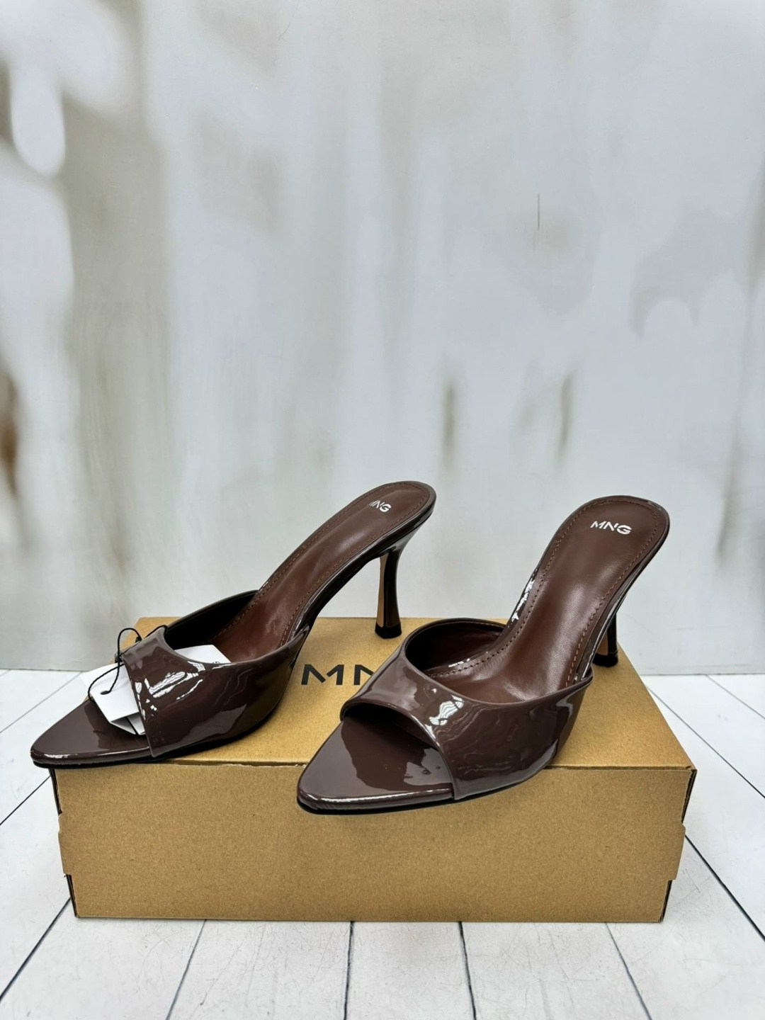 ,босоножки на каблуках,женские босоножки на каблуке,обуви,мюли на каблуке