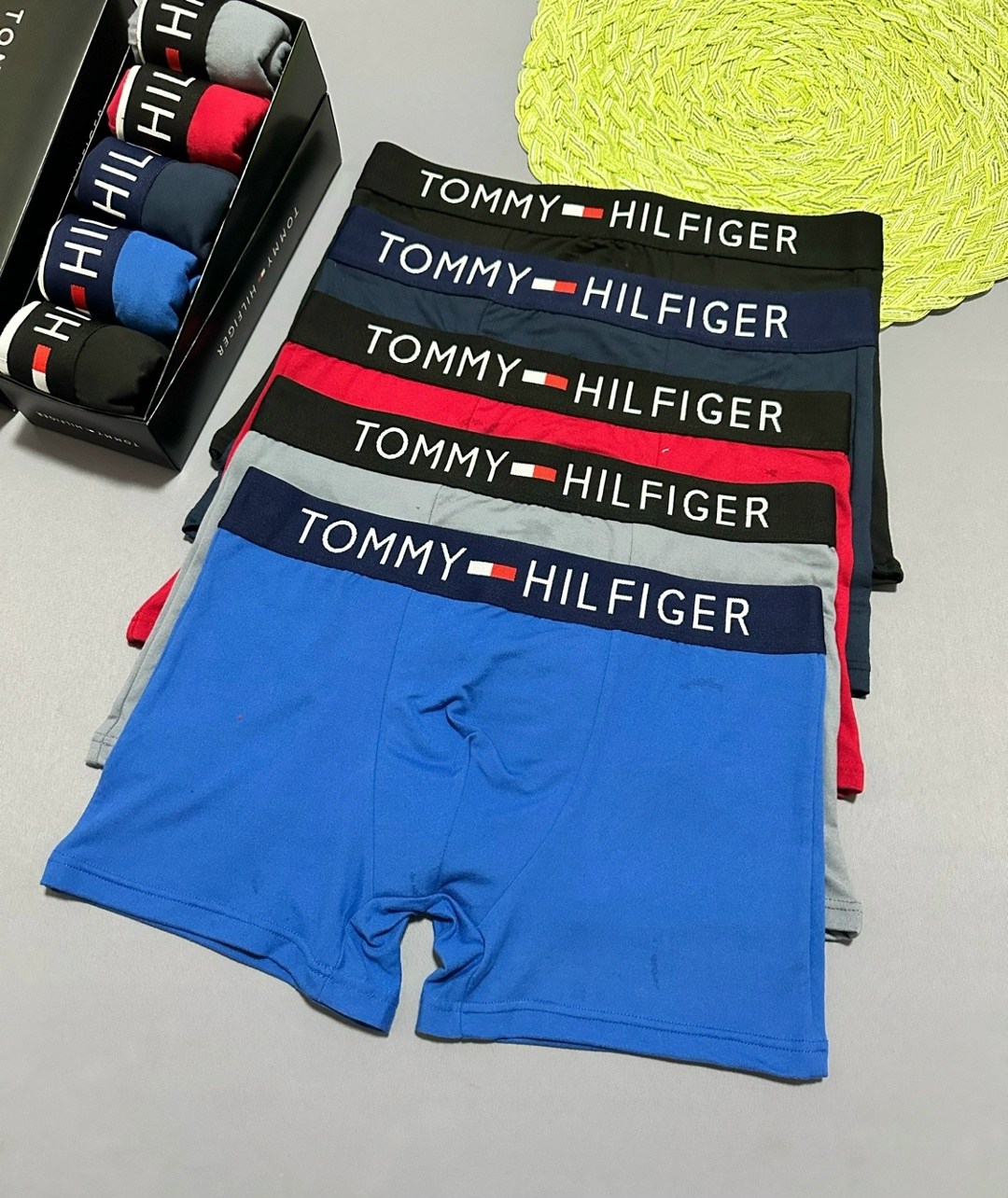 набор мужских трусов tommy hilfiger,трусы tommy hilfiger мужские,комплект трусов tommy hilfiger,комплект трусов боксеры tommy hilfiger,трусы боксеры tommy hilfiger