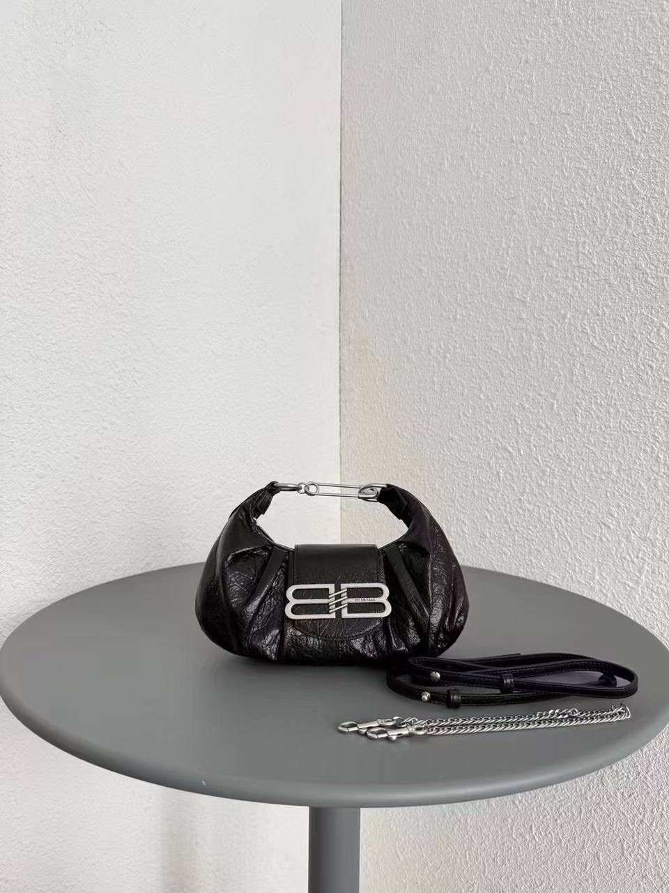 сумка баленсиага маленькая женская,черная женская кожаная сумка balenciaga,сумка женская balenciaga,balenciaga сумка,женская сумка баленсиага