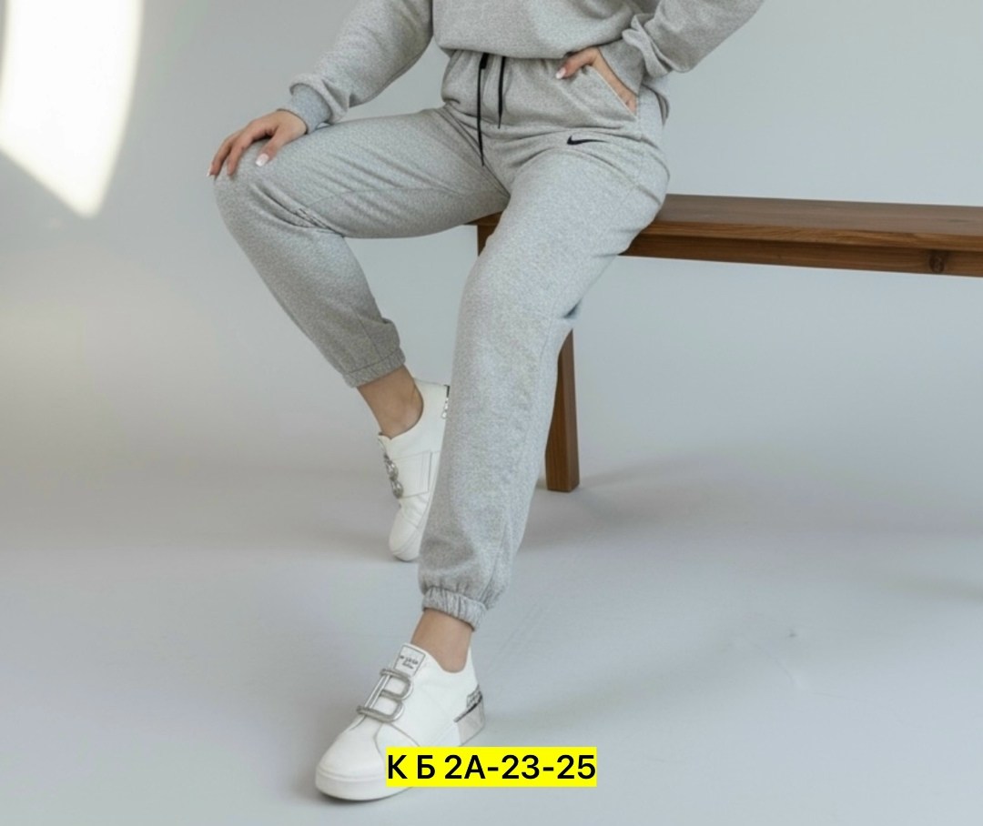 серые штаны женские спортивные свободные,спортивные костюмы без начеса,штаны спортивные женские,спортивные костюм,брюки спортивные