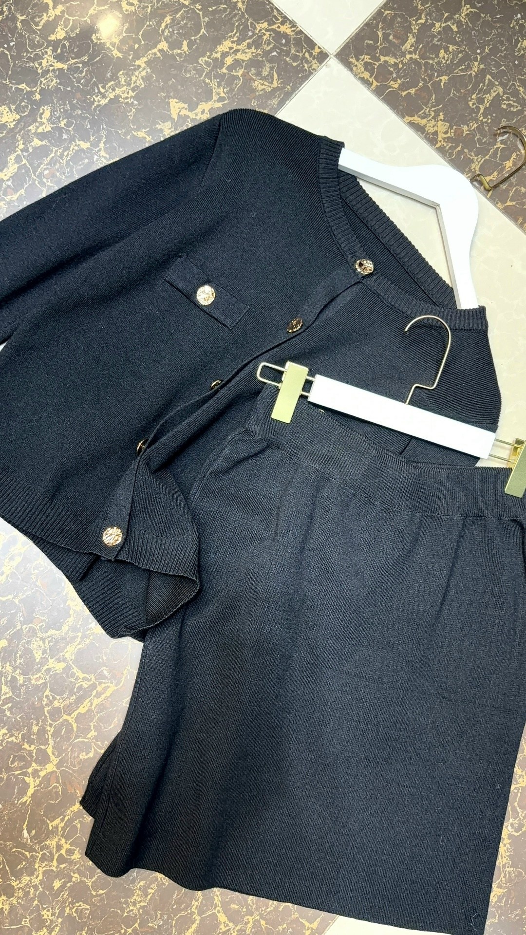 женский костюм с юбкой,костюм с юбкой,костюм твидовый с юбкой,костюм юбка с жакетом,классический твидовый костюм жакет юбка