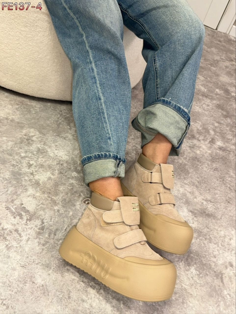 ,женские зимние ботинки на платформе,женские зимние плюшевые ботинки на платформе,угги женские,угги короткие зимние ботинки на платформе