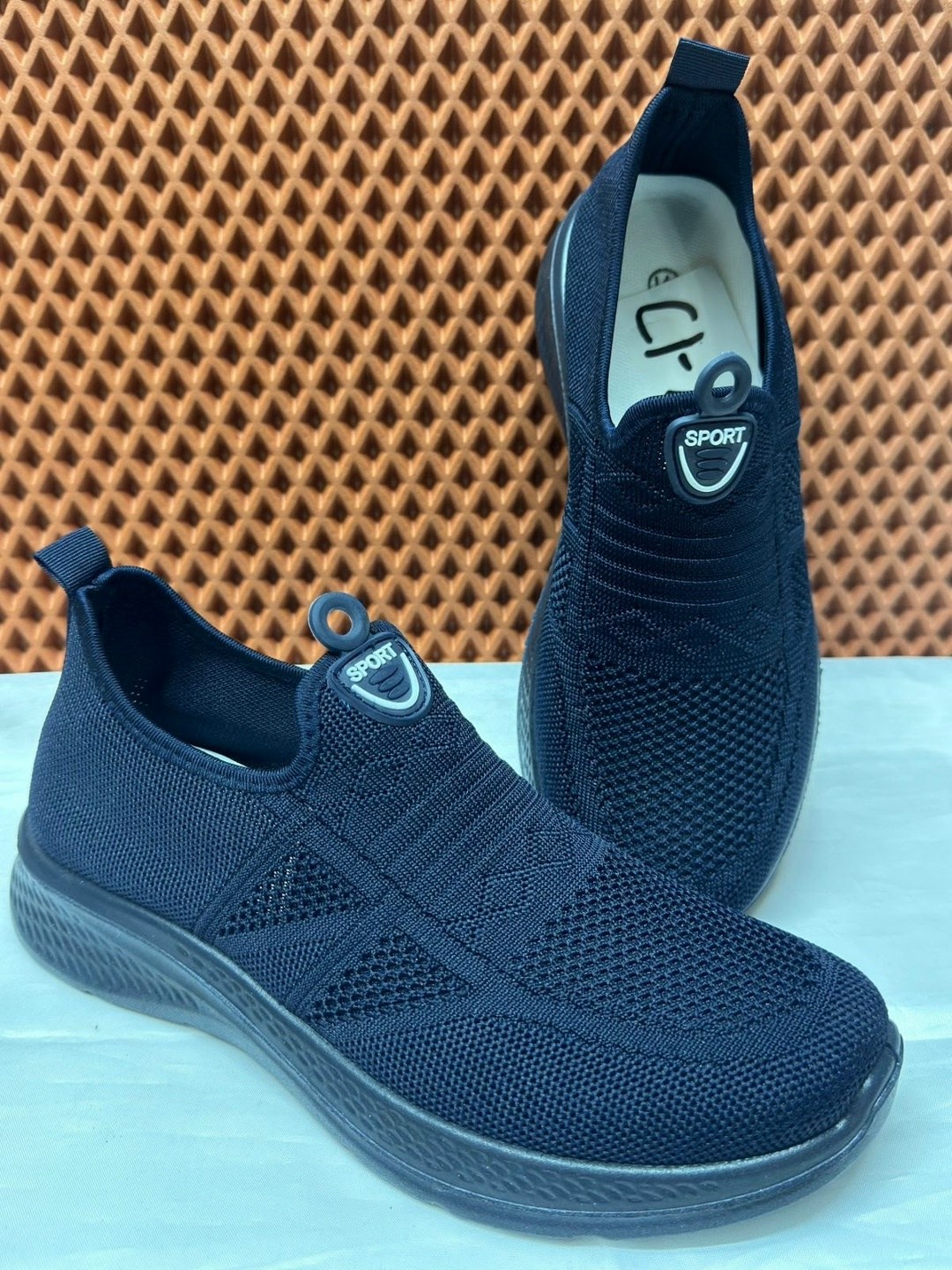 ,женские кроссовки,женские текстильные кроссовки,кроссовки женские розовые,слипоны женские