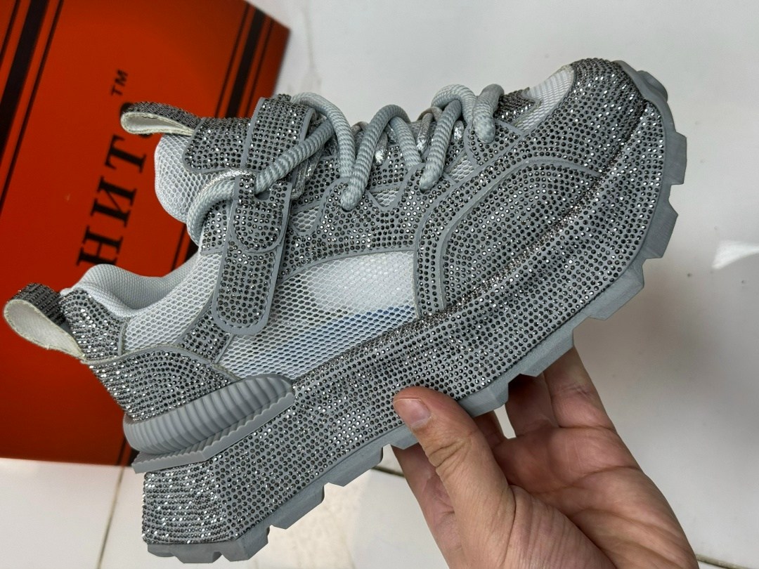 женские кроссовки,кроссовки,повседневные кроссовки,модные кроссовки,кроссовки женщины