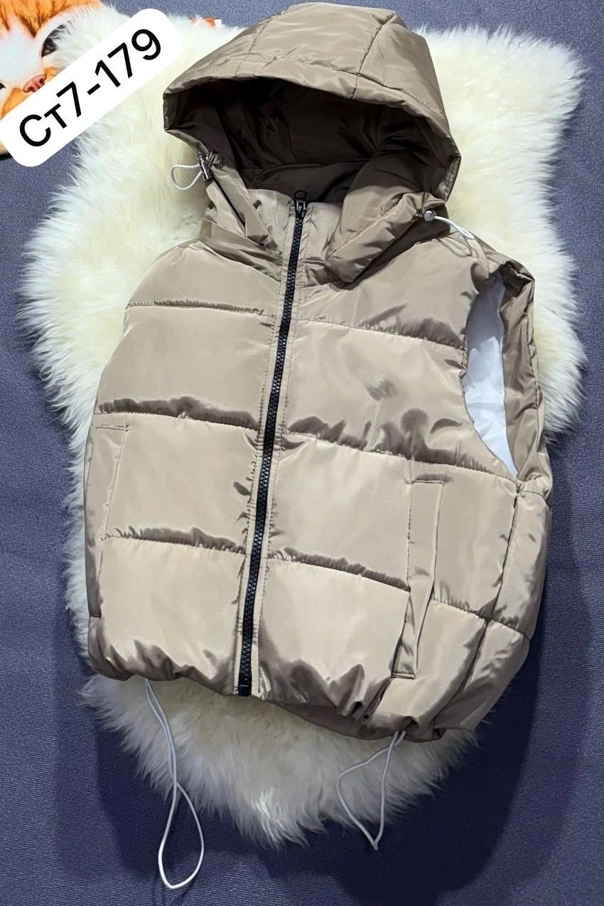 демисезонная жилетка,жилетка весенняя,жилетка женская,жилет,жилет утепленные демисезонный