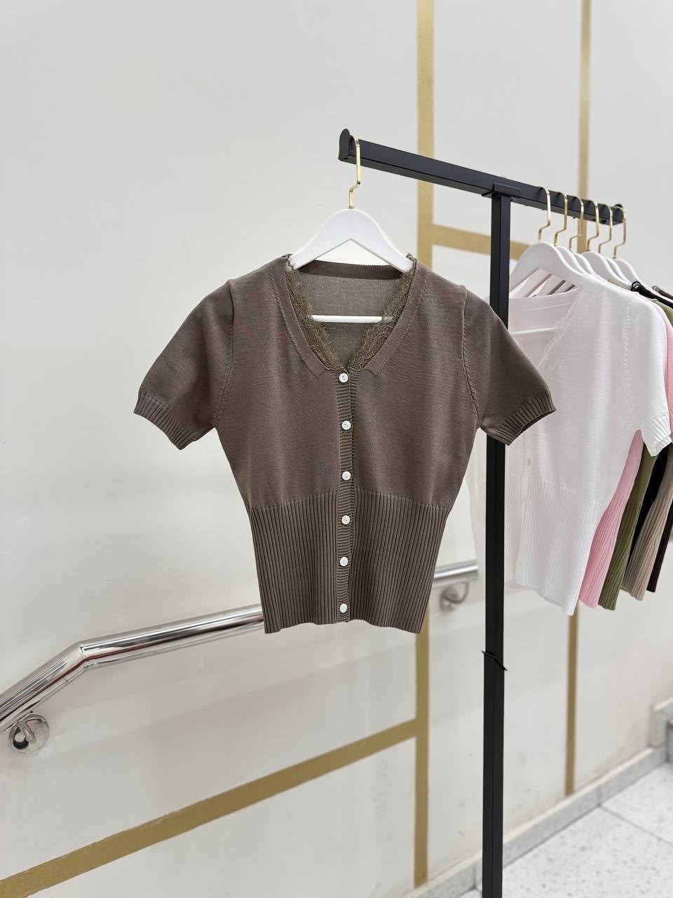 кардиган кофта,женская кофта,кардиган на пуговицах,коричневый кардиган,короткий кардиган