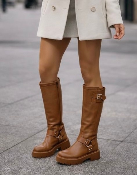 женские сапоги,высокие сапоги,модные сапоги,сапоги с ремешками,коричневые сапоги