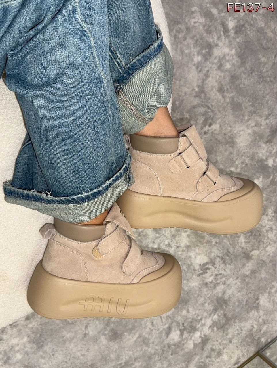 ,женские зимние ботинки на платформе,женские зимние плюшевые ботинки на платформе,угги женские,угги короткие зимние ботинки на платформе