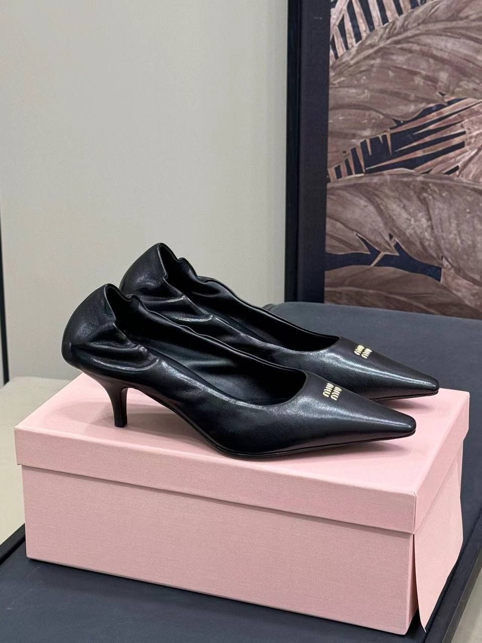 женские туфли,туфли miu miu,туфли balenciaga,,yves saint laurent туфли