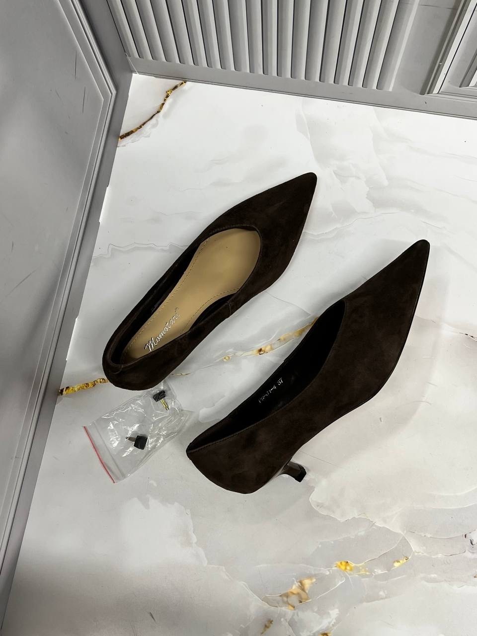 ,женские туфли лодочки,замшевые туфли лодочки,замшевые туфли с острым носком,туфли женские