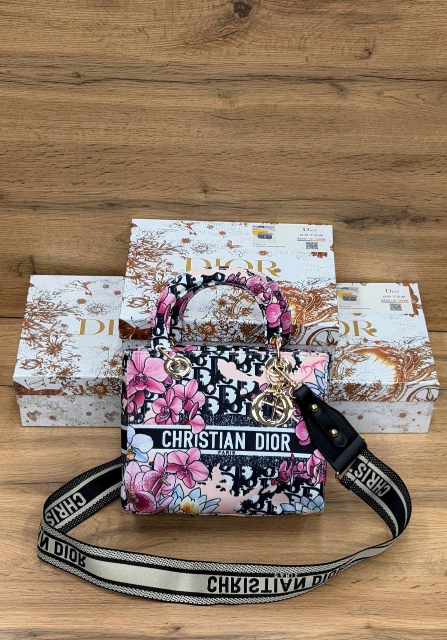 тканевая сумка christian dior,сумка женская christian dior,dior сумка,сумка christian dior,сумка christian dior lady текстиль