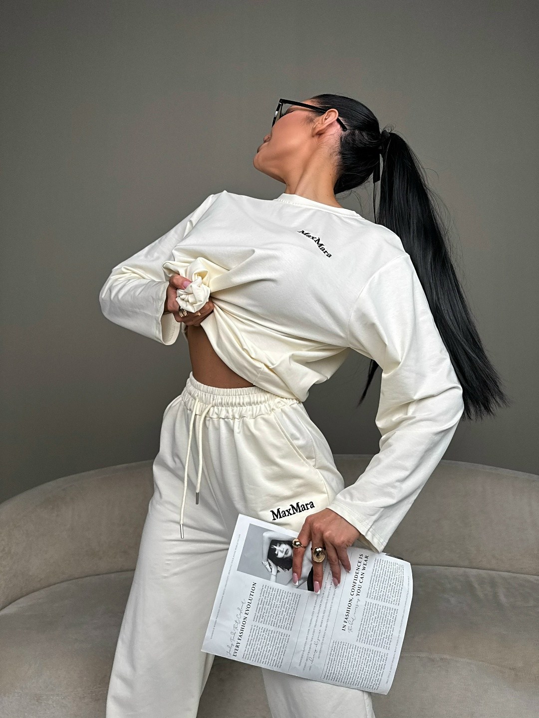 трикотажные костюмы,костюм с брюками,белые костюмы,спортивные костюмы оверсайз,костюм из трикотажа