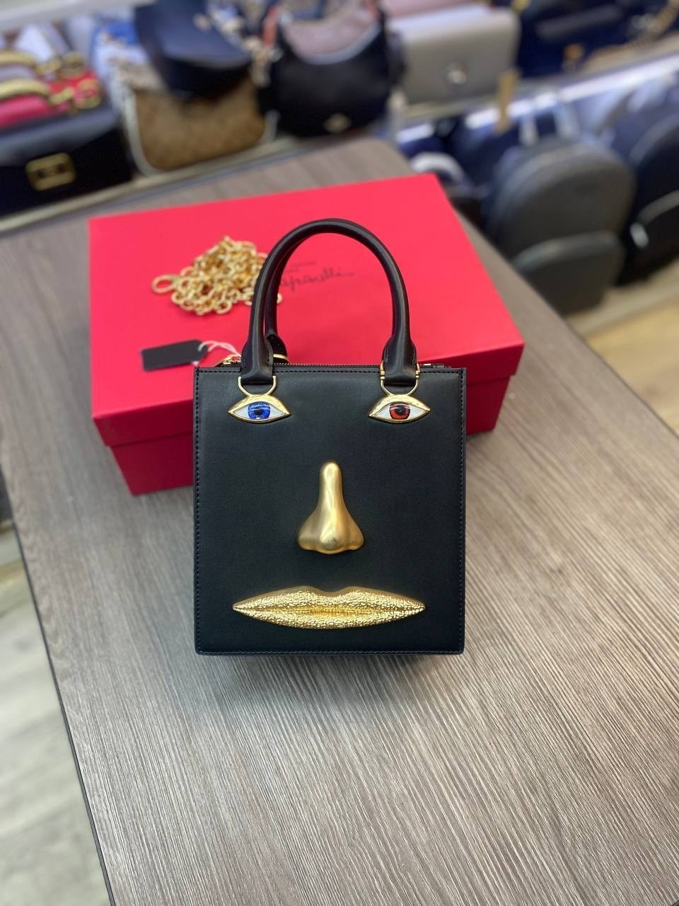 сумка-тоут schiaparelli,сумка schiaparelli,сумка женская schiaparelli,бархатная сумка для глаз schiaparelli premium sense demon,сумка schiaparelli натуральная кожа