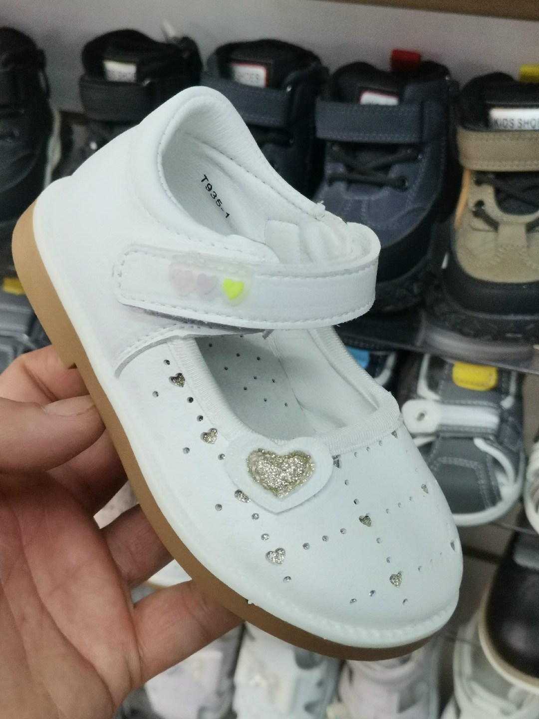 сандали капитошка,,сандалии капитошка для девочки молочного цвета,сандалии капитошка, детская