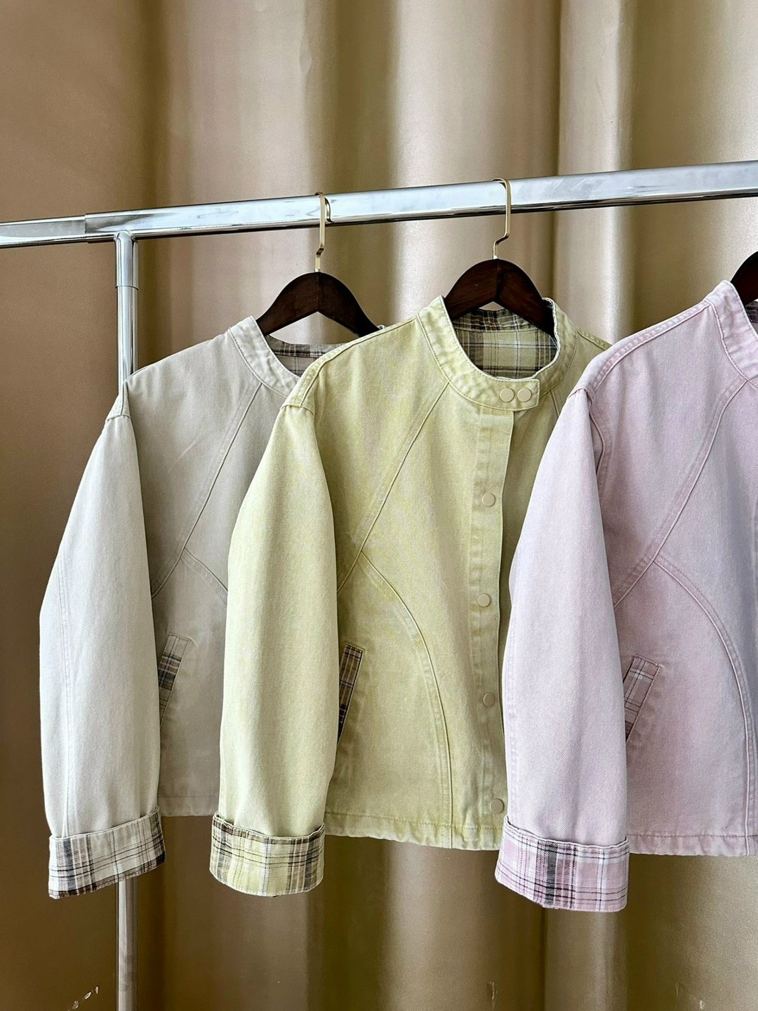 куртка джинсовая,женская джинсовая куртка,куртка женская,джинсовая курточка,куртка джинсовая молодежная