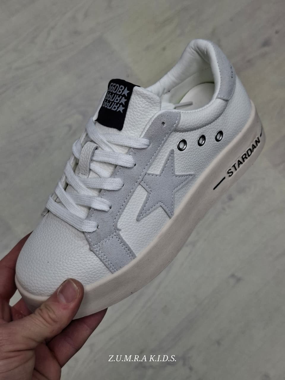 женские кеды,,женская ,кроссовки со звездами,кроссовки женскиe