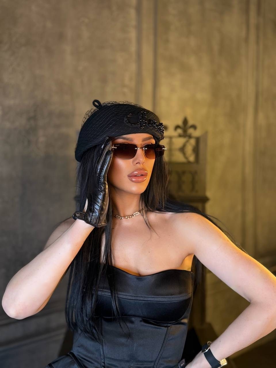 меховая кепка,кепка,женская кепка,головные уборы,меховая кепка прада