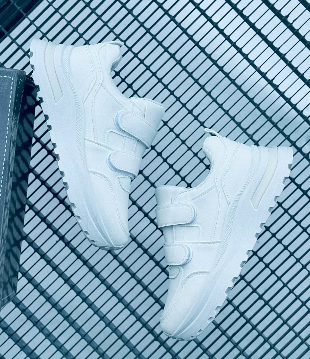 белые кроссовки,кроссовки на липучках женские,кроссовки на липучках,белые женские кроссовки,женские кроссовки