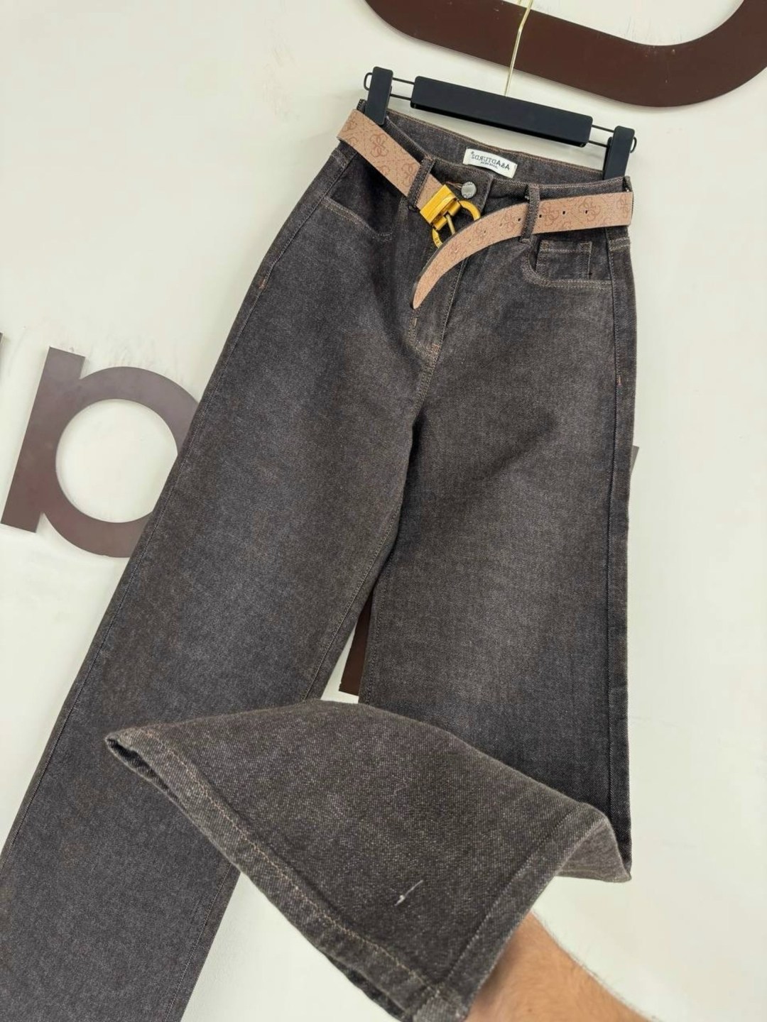 женские джинсы,джинсы celine,модные джинсы,джинсы,джинсы широкие