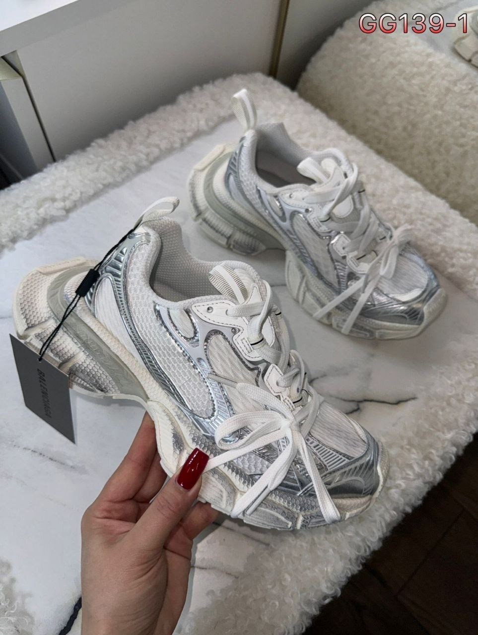 кроссовки balenciaga женские,женские кроссовки,,женские массивные кроссовки,массивные кроссовки