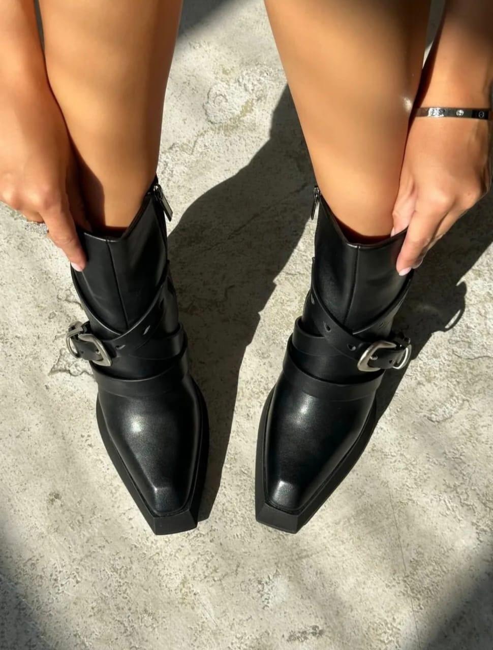 ботинки женские,ботинки казаки,ботинки казаки демисезонные женские valentina wang,женская ,ботильоны женские