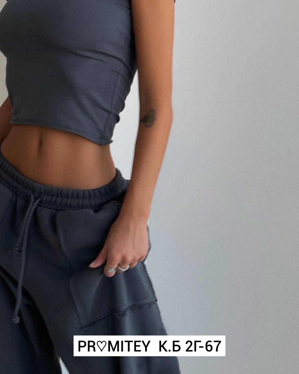 женский кроп топ,костюм женский топ,спортивные женские костюмы,кроп топ,женские костюмы