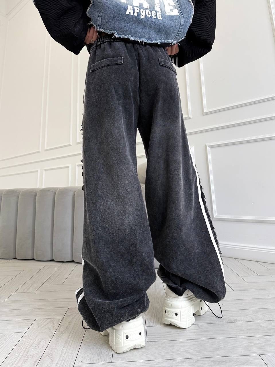 комбинированная джинсовка,модный женский костюм,джинсы комбинированные,костюм спортивный