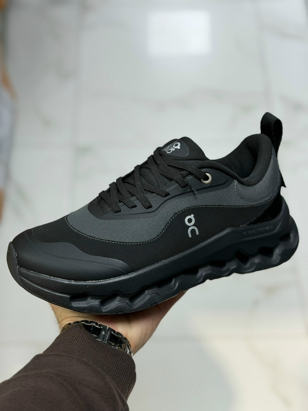 кроссовки,мужские кроссовки, для бега,кроссовки on,кроссовки cloudrunner 2 waterproof on черный
