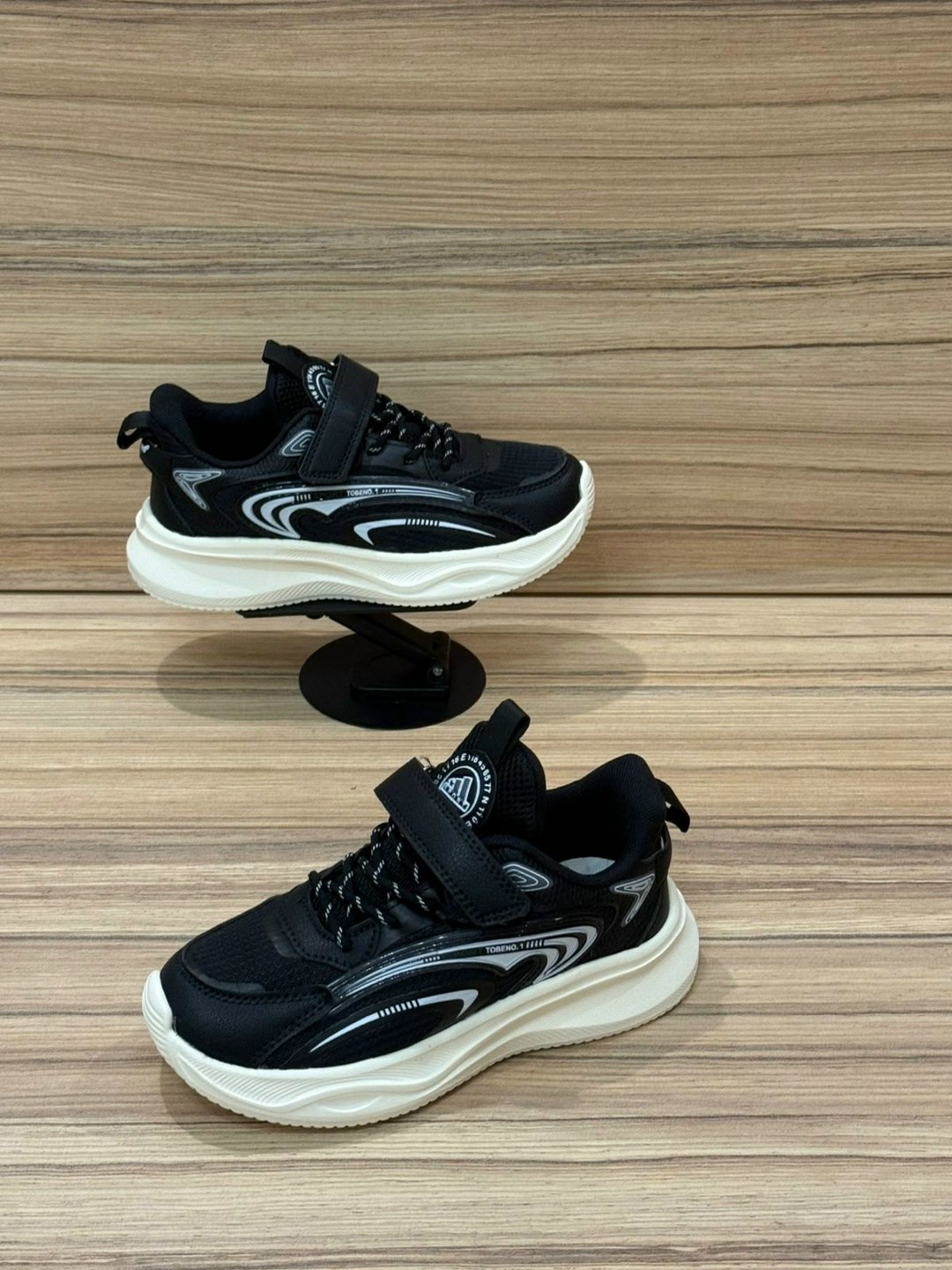 ,детские кроссовки,спортивная ,кроссовка,кроссовки для мальчика