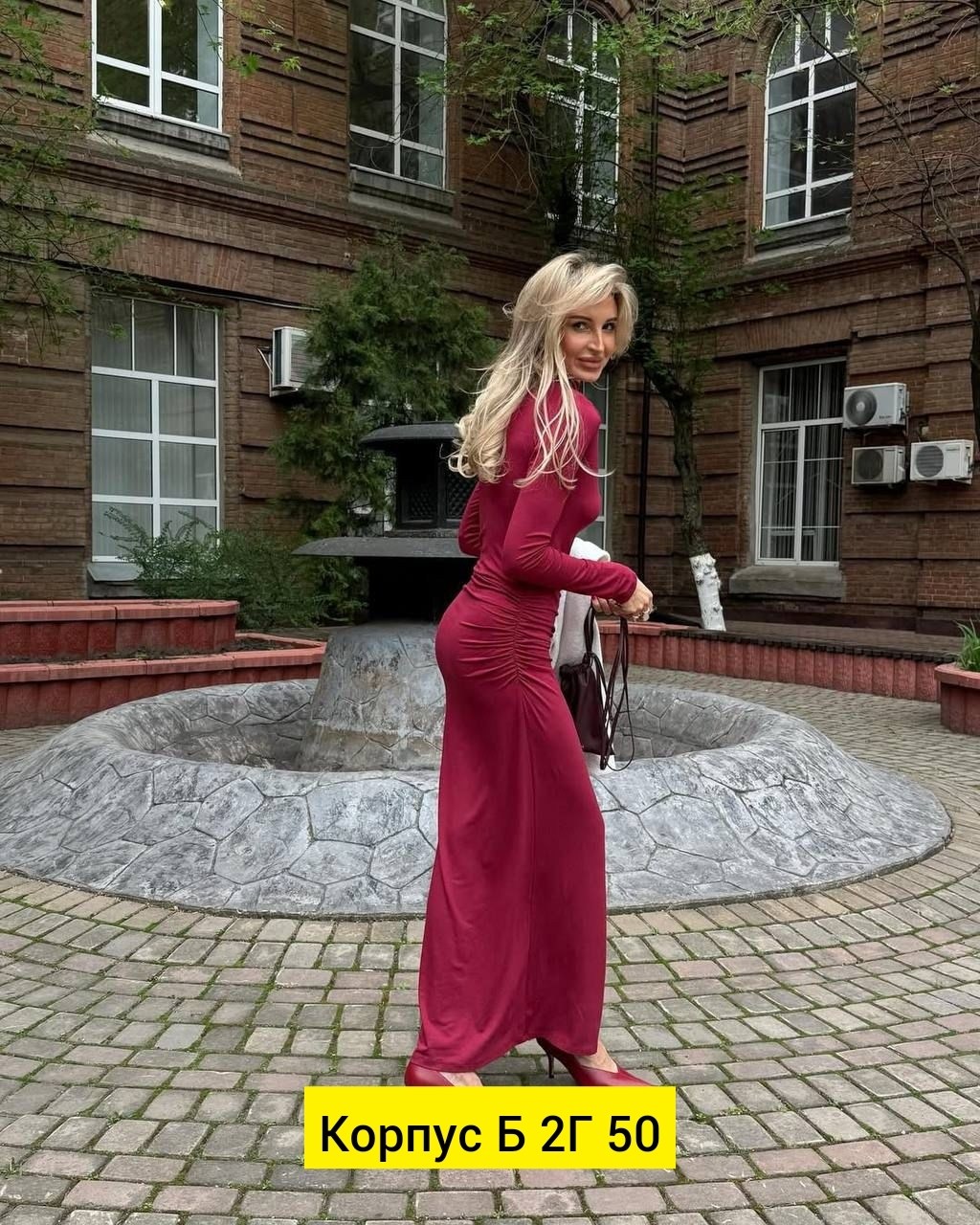 платье длинное бардовое облегающее,платье длинное облегающее,облегающее платье,платье бордовое,женское облегающее платье макси с длинным рукавом