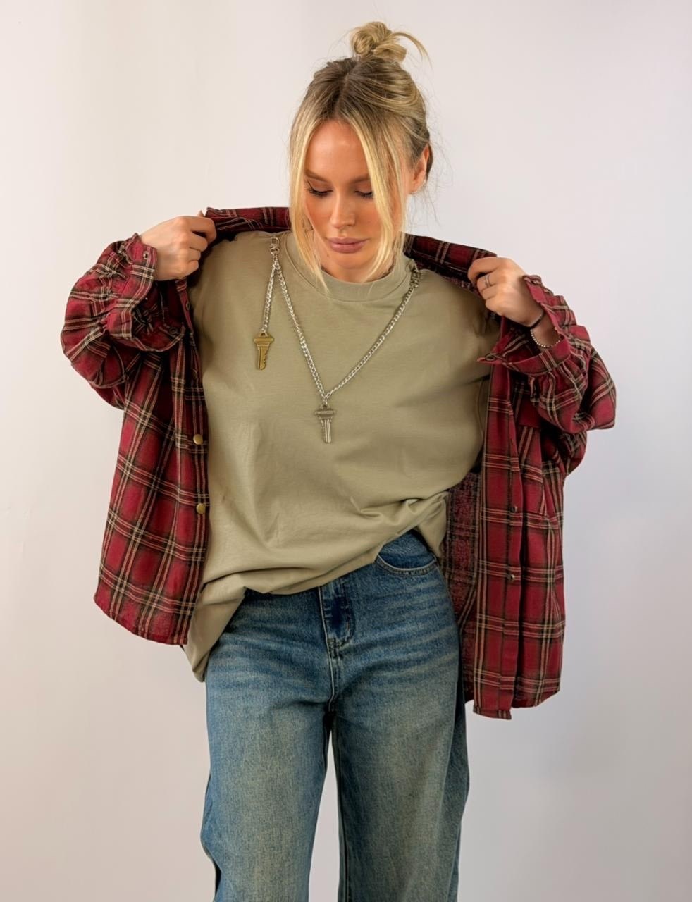 рубашка оверсайз в клетку,женская рубашка оверсайз в клетку,рубашка в клетку oversize mechtay,клетчатая рубашка оверсайз,рубашка в клетку оверсайз удлиненная kefi