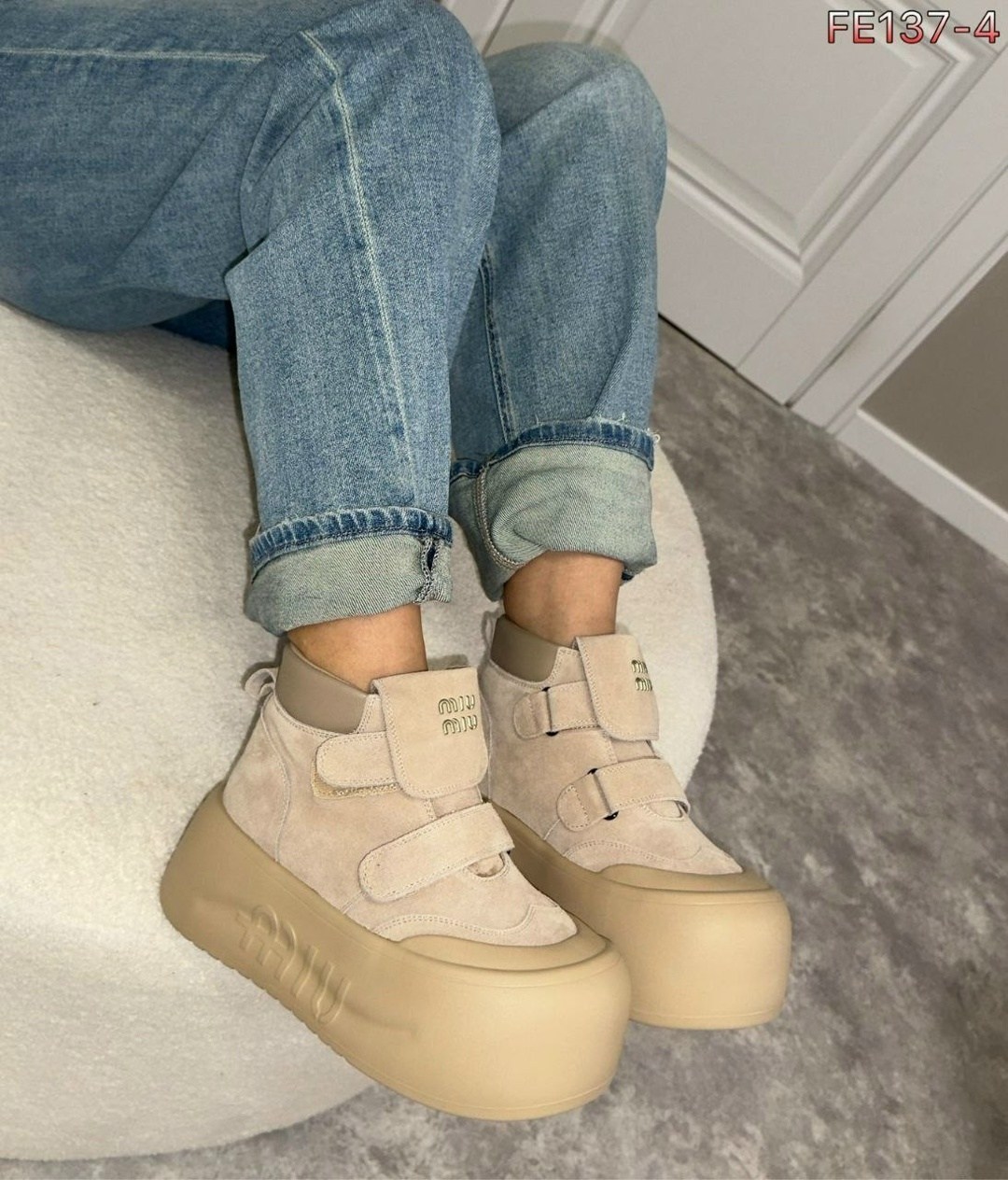 ,женские зимние ботинки на платформе,женские зимние плюшевые ботинки на платформе,угги женские,угги короткие зимние ботинки на платформе