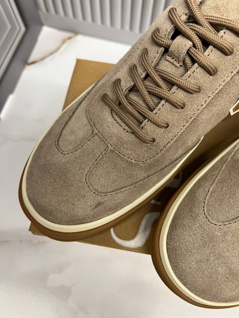 женские кроссовки из замши loro piana коричневые,кроссовки loro piana,,женские кроссовки из замши loro piana коричневые lm-21161,loro piana замшевые кроссовки