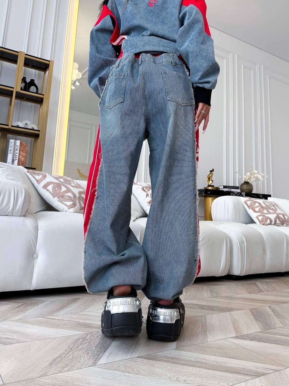 женский костюм,джинсы с лампасами,джинсы комбинированные,джинсы стильные,джинсовые костюмы женские