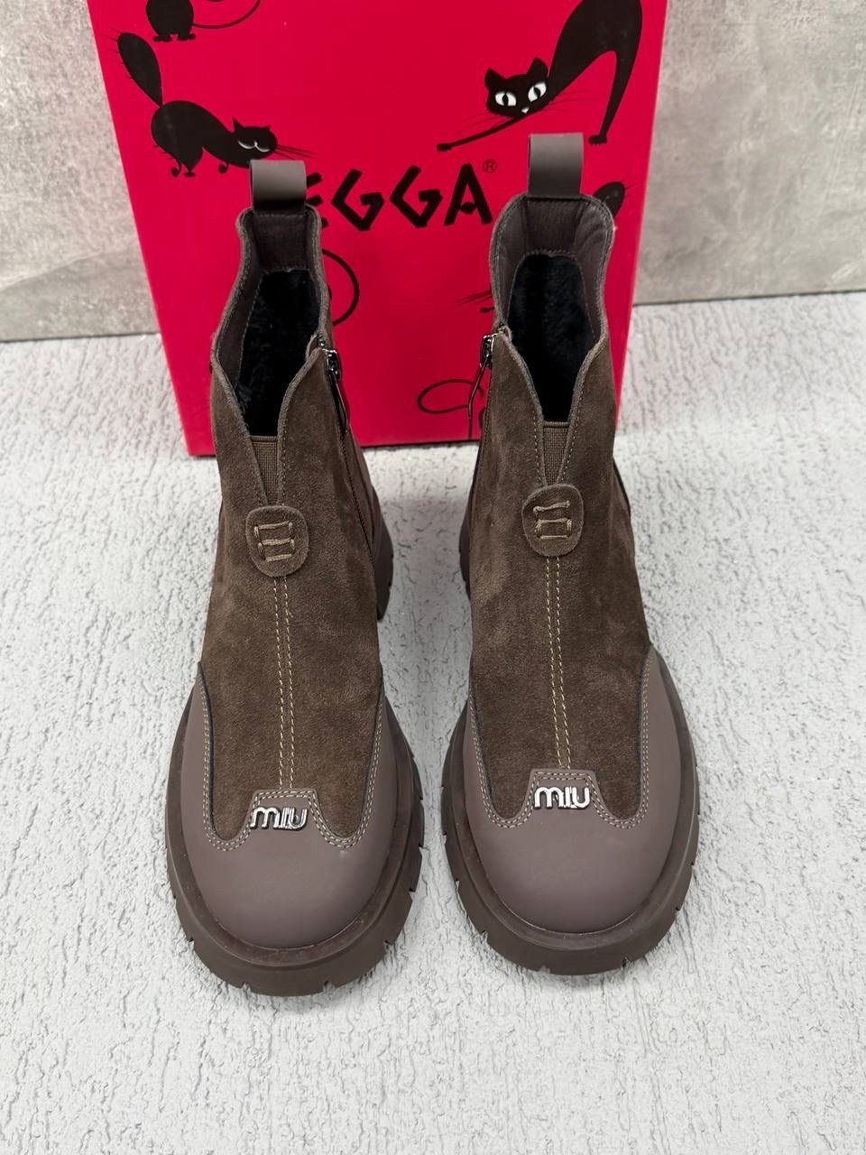 женские ботинки,,демисезонная ,женская ,ботинки модные