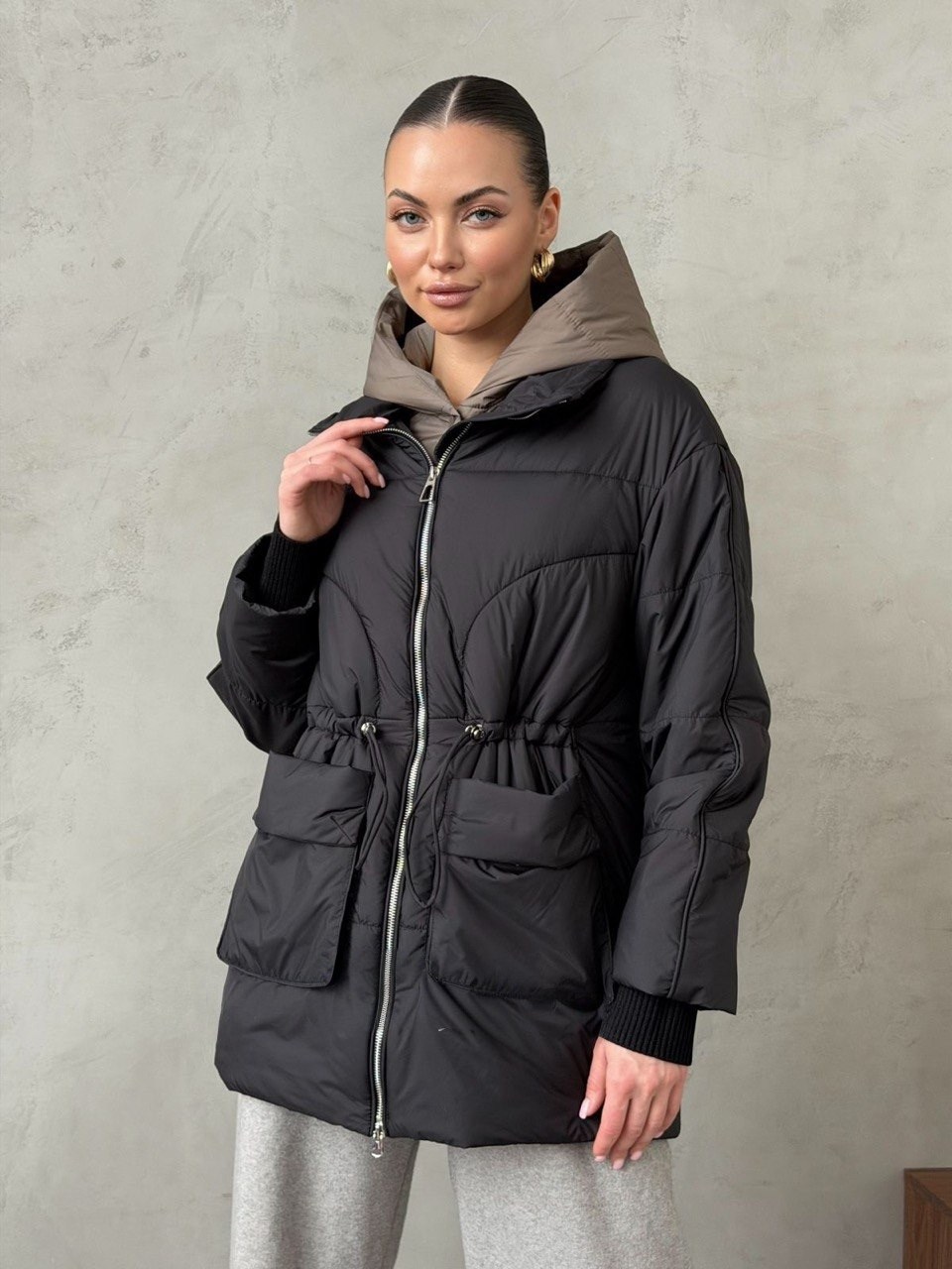 куртка демисезонная с капюшоном oversize okxana utova brand,куртка демисезонная женская,куртка демисезонная с капюшоном oversize oksana utova brand,куртка теплая,демисезонная куртка