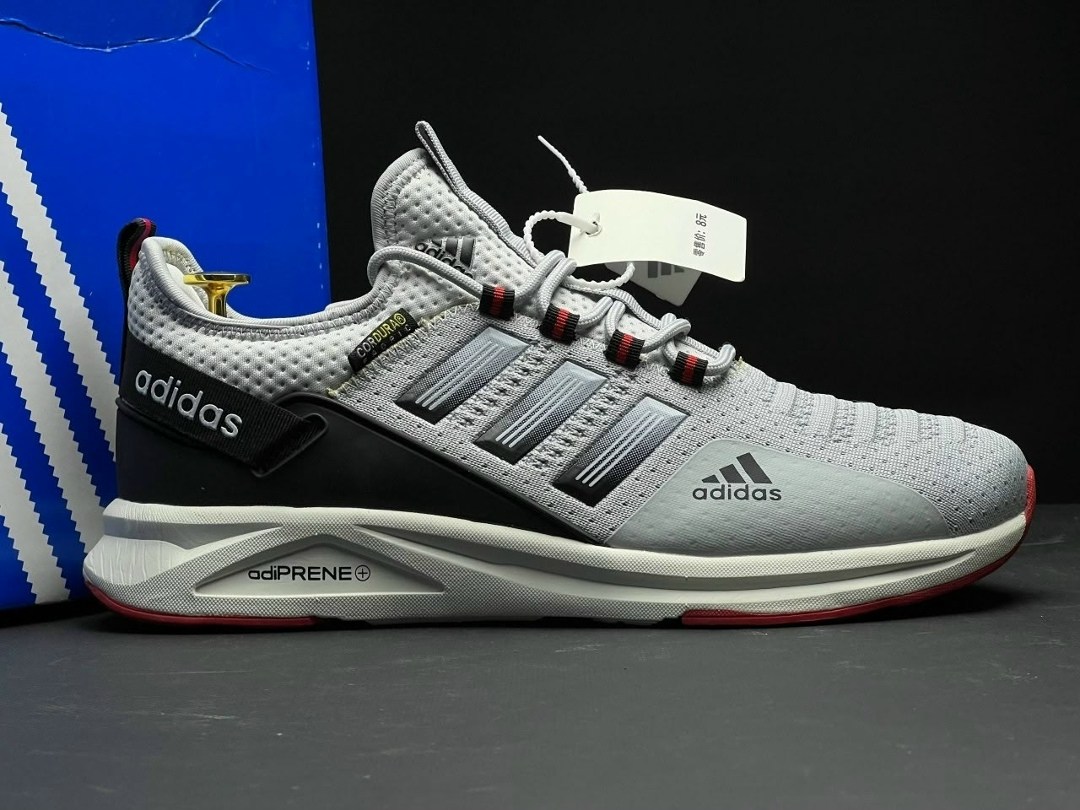 кроссовки adidas,кроссовки мужские adidas,кроссовки,спортивные кроссовки,спортивная обувь