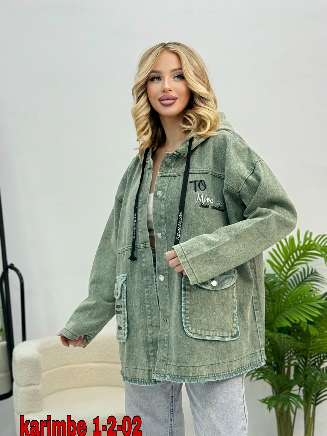 куртка джинсовый,джинсовая куртка с капюшоном,женская джинсовая куртка,куртка женская,джинсовая куртка оверсайз с капюшоном