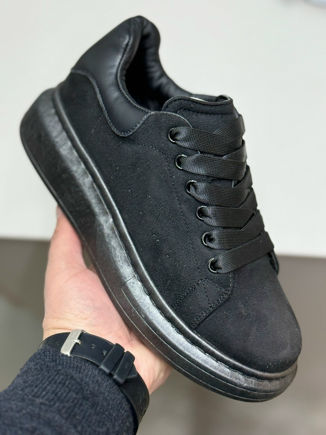 кроссовки alexander mcqueen,alexander mcqueen white/black кроссовки,кроссовки женские alexander mcqueen,кроссовки alexander mcqueen белые, alexander mcqueen женские кроссовки