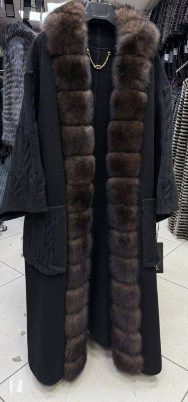 пальто с соболем loro piana,пальто с соболем двухстороннее кашемир loro piana,кашемировое пальто loro piana с соболем,длинный кардиган с мехом,пальто с мехом