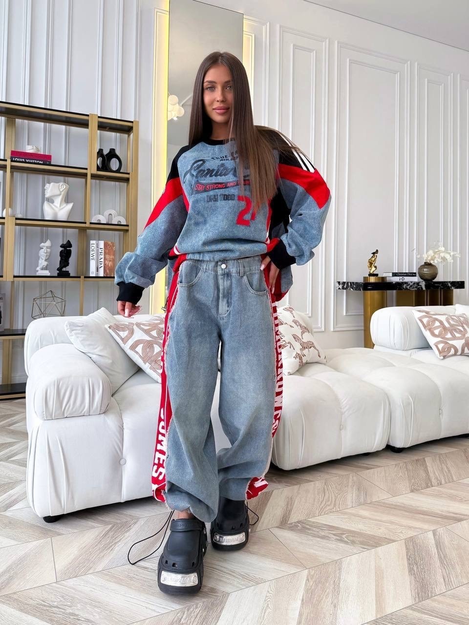 женский костюм,джинсы с лампасами,джинсы комбинированные,джинсы стильные,джинсовые костюмы женские