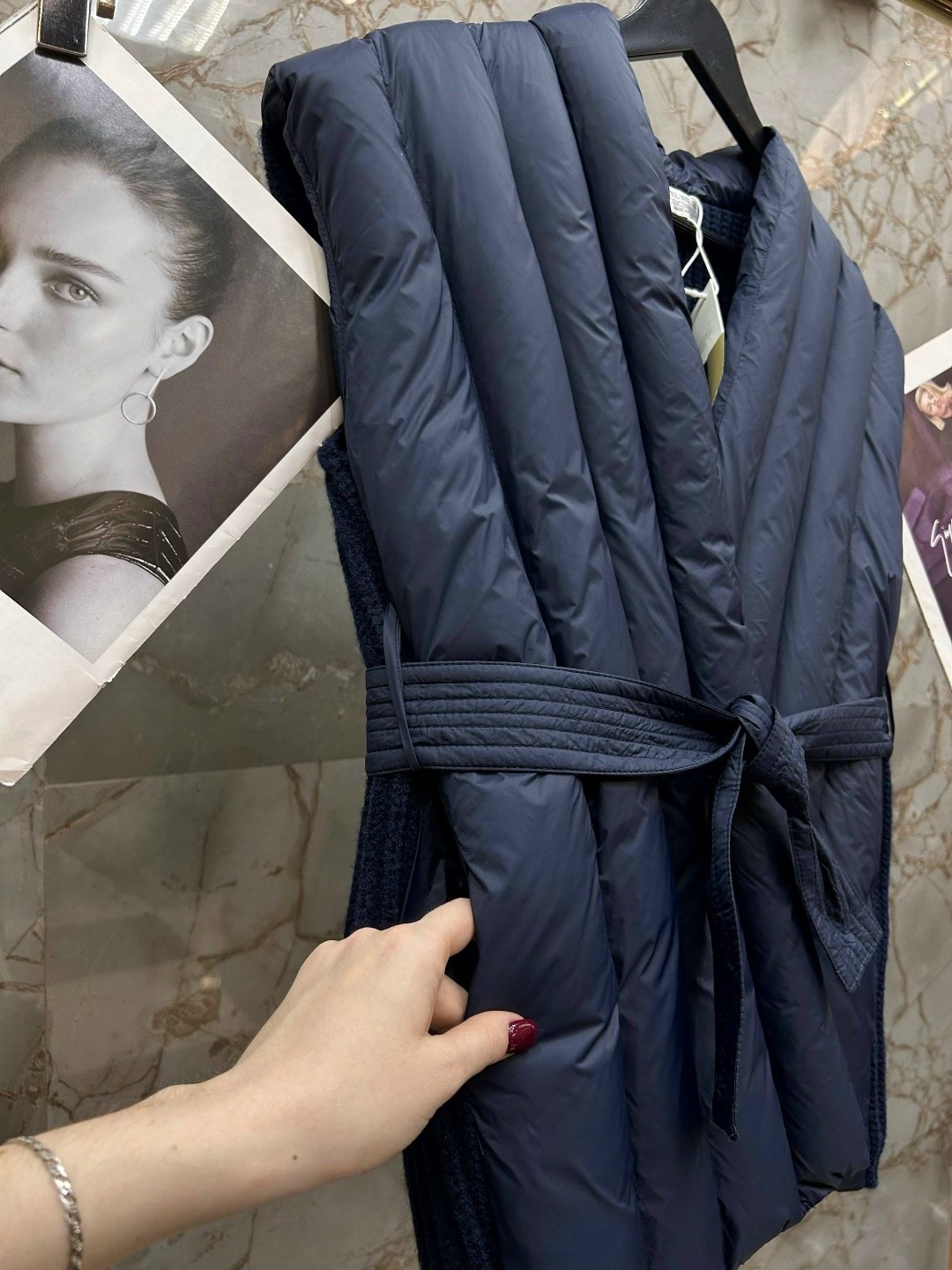 жилетка женская,женские жилеты,жилет,теплый жилет,жилетка с поясом